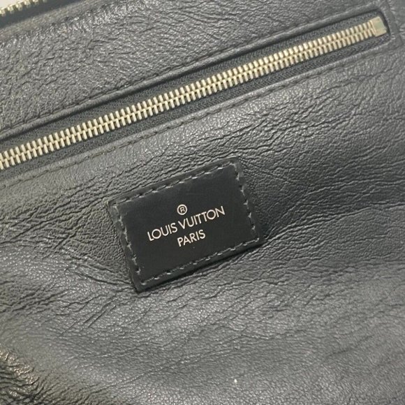 LOUIS VUITTON Damier Graphite C Cracking pouch Makeup pouch Cosmetics Pouch - Picture 4 of 16